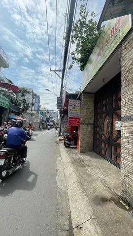 THÀNH THÁI - SƯ VẠN HẠNH - TRƯỜNG ĐH TIN HỌC NGOẠI NGỮ - 3 TẦNG - GIÁ TỐT