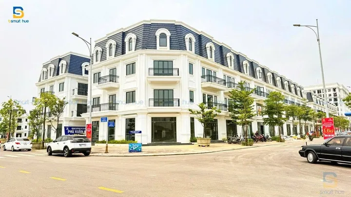 HUẾ MƯA MÀ ĐƯỜNG PHÚ XUÂN CITY VẪN KHÔ RÁO NHƯ THẾ NÀY ĐÂY CẢ NHÀ ƠI!