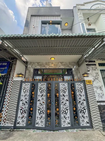NHÀ 1 TRỆT 1 LẦU HẺM LIÊN TỔ 3-4 NGUYỄN VĂN CỪ GẦN ĐẠI HỌC Y DƯỢC TP. CẦN THƠ 4,5x10m – 45m² – giá chỉ 2 tỷ 490