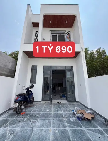 BÁN NHÀ 1 TRỆT 1 LẦU GIÁ 1 TỶ 690 NGAY P. TÂN TRIỀU TP. ĐỒNG NAI