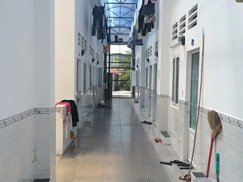 Chủ ngộp bán gấp dãy trọ nằm ngay đường Lê Thị Dệt, gần KCN Tây Bắc, 400m2, 1 tỷ 2, shr.
