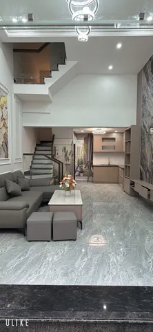 Bán nhà mặt ngõ thông Trần Nguyên Hãn - Ô tô tránh - Kinh doanh tấp nập - Giá 3,15 tỷ