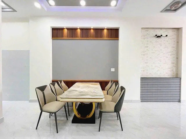 Kinh Doanh gỗ thất bại, Bán căn nhà 90m2 Tâm huyết mới hoàn thiện ngay chợ Tân Bình, Công an Phường Tân Triều chỉ 1tỷ hơn