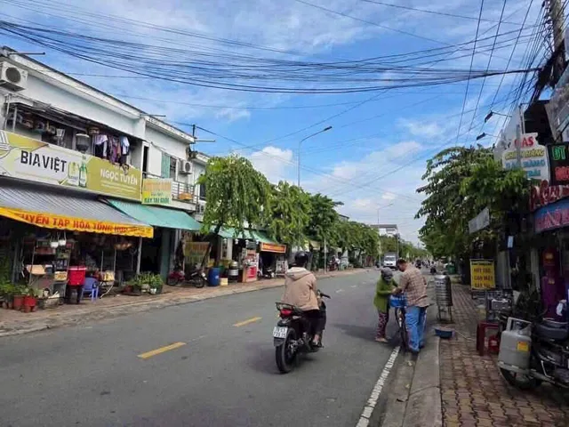 Bán Nhà riêng 62m2 có sẵn 42 m2 thổ cư giá 3.99 tỷ tại Phường Lái Thiêu Thị xã Thuận An Bình Dương