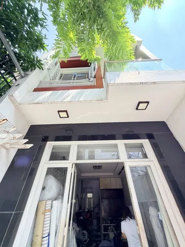 Bán Nhà riêng 83m2 có sẵn 80 m2 thổ cư giá 7.79 tỷ tại Đường Quang Trung Phường 8 Quận Gò Vấp TP. Hồ Chí Minh