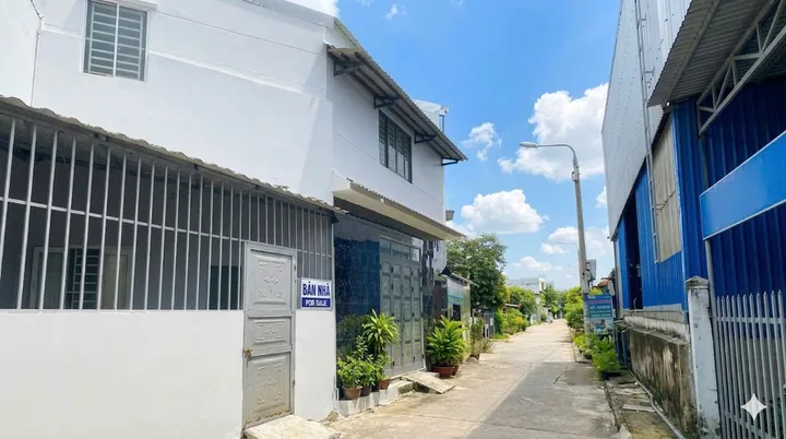 Bán nhà Hoàng Thị Loan 📌📌📌Làm việc trực tiếp giá tốt !!!