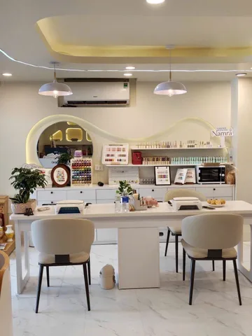 Sang Nhượng Cửa Hàng Nails  Tầng 1 Trong Nhà Nguyên Căn Đường Phố Hàm Nghi, Phường Mỹ Đình 1, Quận Nam Từ Liêm, Thành phố Hà Nội.