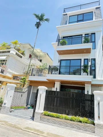 Bán biệt thự xây mới 5 tâng thang máy nội thất 10 tỷ KĐT Ciputra Tây Hồ 208m2 nhỉnh 100 tỷ