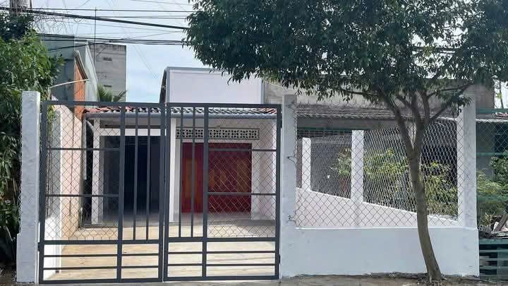 Bán Nhà riêng 136.3m2 có sẵn 50 m2 thổ cư giá 950 triệu tại Xã Phước Trung Huyện Gò Công Đông Tiền Giang