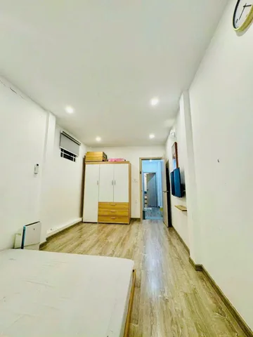 NHÀ ĐẸP TRUNG TÂM PHÚ NHUẬN – GIÁP QUẬN 1 & QUẬN 3 💰 Chỉ 7,99 tỷ (còn thương lượng)