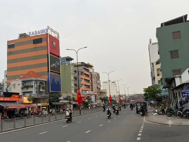 GIẢM 8.5 TỶ - MẶT TIỀN DƯƠNG QUẢNG HÀM, - 340M² - NGANG 8 - - XÂY DỰNG 12 TẦNG - NGAY TT GÒ VẤP