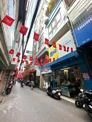Cho thuê nhà ngõ THÁI THỊNH  1, Đống Đa. 20 triệu/tháng. Ưu tiên: Văn Phòng, Lớp học, KD Onl, Spa