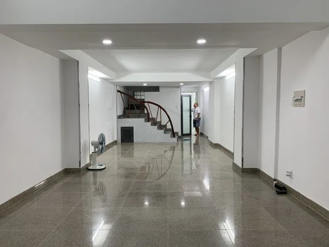 Hạ giá nhà HXH Điện Biên Phủ, P.17, Bình Thạnh, 4.3x23m, 5 tầng, chỉ 19.5 tỷ
