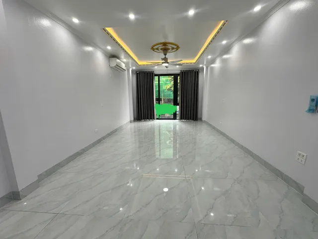 Cho thuê văn phòng tại Xa La, diện tích 50 m2- tầng 3, sàn thông  như ảnh