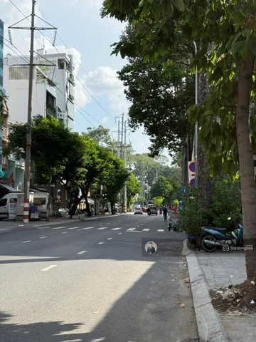 Bán Nhà mặt tiền 231 Hùng Vương Phường 09 Quận 5 TP. Hồ Chí Minh