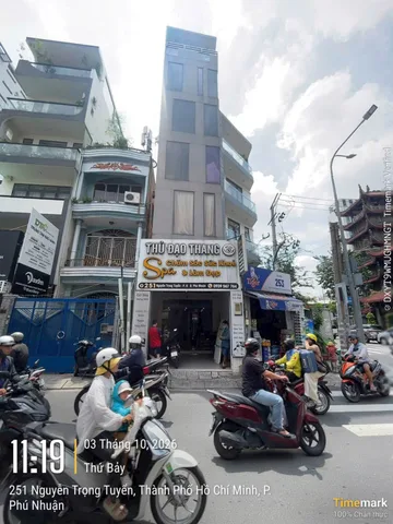 Bán Nhà góc ngã tư 251 Nguyễn Trọng Tuyển, 7 tầng thang máy, HDT 50tr/tháng, Phú Nhuận