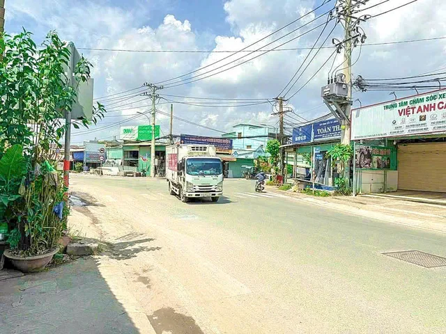 Bán Đất Mặt Tiền Đường Số 1,Sát Vinhomes Grand Park, Phường Long Phước. Quận 9 - TP. Hồ Chí Minh .DT : 82M2 Full thổ .