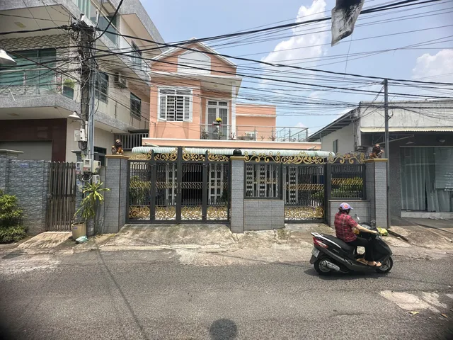 Bán Nhà riêng 239m2 có sẵn 239 m2 thổ cư giá 12 tỷ tại Phường Tam Hiệp Thành phố Biên Hòa Đồng Nai