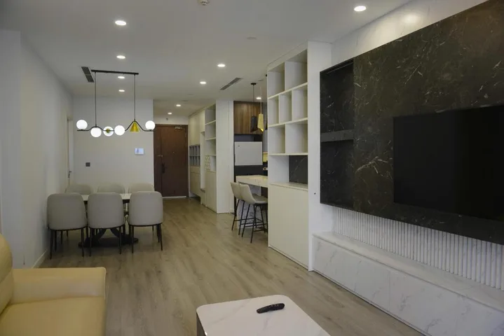 BÁN GẤP CHUNG CƯ ROYAL CITY NGUYỄN TRÃI 104M2 GIÁ 9.4 TỶ RẺ CHƯA TỪ CÓ