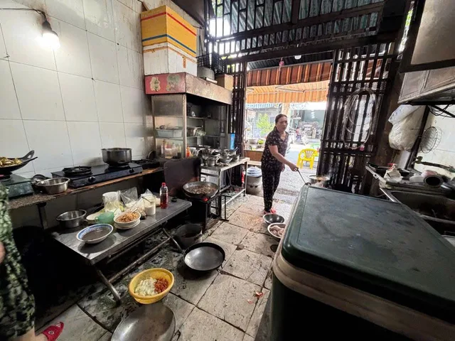 Bán Nhà riêng 61m2 có sẵn 61 m2 thổ cư giá 9.7 tỷ tại Đường Lê Cao Lãng Phường Phú Thọ Hòa Quận Tân Phú TP. Hồ Chí Minh