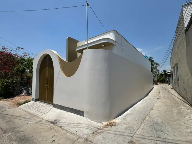 Nhà đẹp 100m Lương Văn Năm Căn Góc Full thổ cư, giá tốt giữa trung tâm Phan Thiết