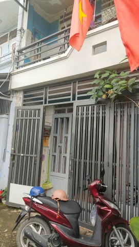 Bán Nhà riêng 4mx8m=32m2 giá 2.9 tỷ (còn thương lượng) tại Đường TTH 06 Phường Tân Thới Hiệp Quận 12 TP. Hồ Chí Minh