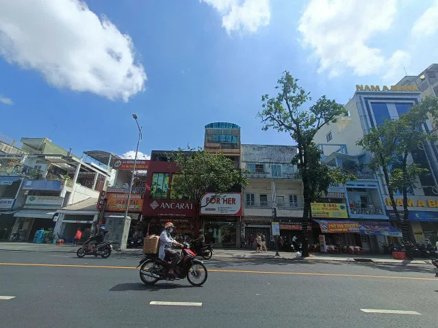 Bán Nhà mặt tiền 171 Hậu Giang Phường 05 Quận 6 TP. Hồ Chí Minh