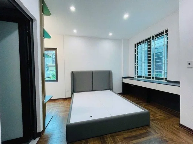 BÁN NHÀ LÔ GÓC – YÊN HÒA, CẦU GIẤY – GẦN PHỐ, Ở NGAY - FUL NỘI THẤT ĐẸP – GIÁ TỐT - 5 TẦNG