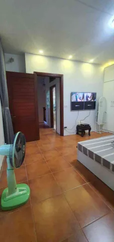 Bán Nhà riêng 52m2 có sẵn 52 m2 thổ cư giá 11 tỷ tại Đường Lâm Du - Chọn - Phường Bồ Đề Hà Nội