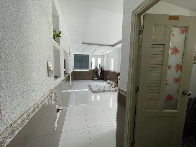 MẶT TIỀN NỘI BỘ KẾ CÔNG VIÊN BÌNH PHÚ 44M² 4 TẦNG THU 20TR/THÁNG 8.5 TỶ