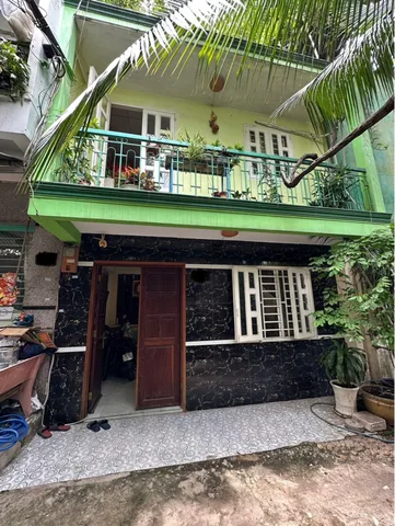Bán Nhà riêng 35m2 có sẵn 35 m2 thổ cư giá 5.7 tỷ tại Đường Hòa Bình Phường Phú Thạnh Quận Tân Phú TP. Hồ Chí Minh