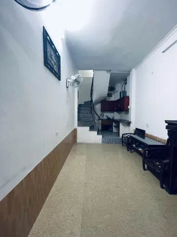 CHO THUÊ NHÀ NGUYÊN CĂN ĐƯỜNG TÂY SƠN, ĐỐNG ĐA, 3 NGỦ = 8.5 TRIỆU