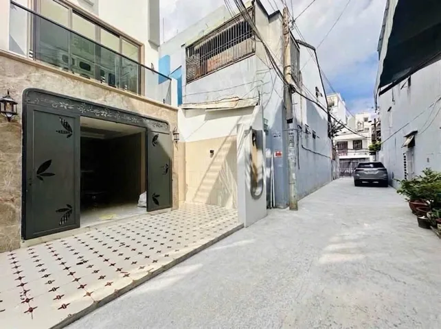 DT : 50m2 có sẵn 40 m2 thổ cư giá 6.7 tỷ tại Đường Lê Đức Thọ Phường 15 Quận Gò Vấp TP. Hồ Chí Minh