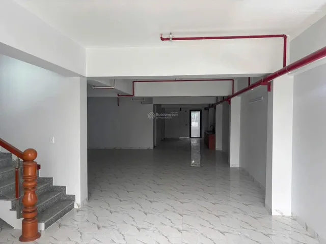 Giá thuê 70tri/tháng Tòa Nhà Mặt Tiền Kinh Doanh - Tân Uyên - Bình Dương (cũ)