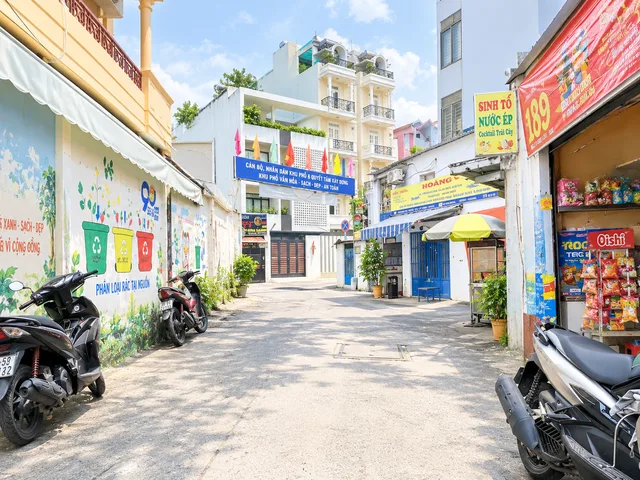 Bán Nhà 100m2 - 2 lầu - nhỉnh 13 tỷ hẻm ô tô thông sát mặt tiền phù hợp xây CHDV ngay Nguyễn Văn Đậu