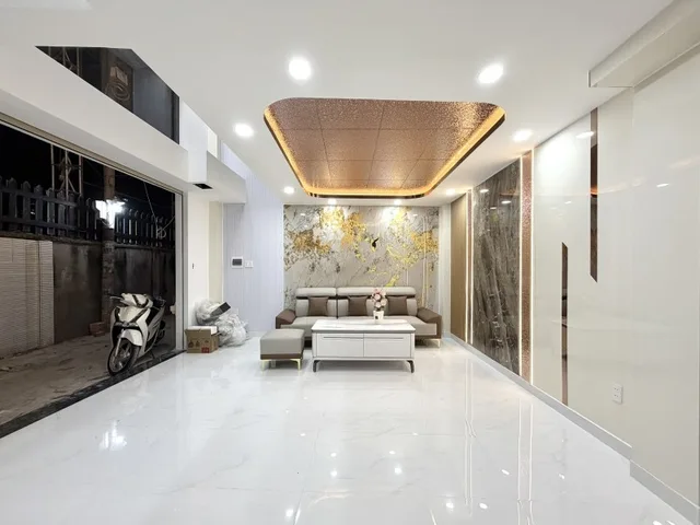 Giảm mạnh nhà HXH Chu Văn An, P.12, Bình Thạnh, 8.1x5.2m, 5 tầng, chỉ 9.9 tỷ