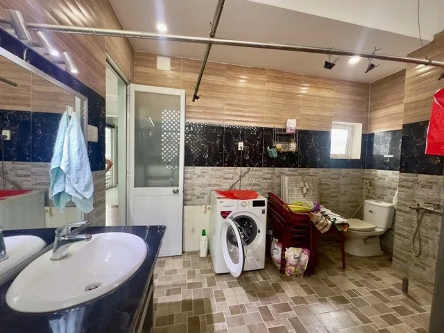 Hàng ngộp CHDV HXH Nơ Trang Long, P.13, Bình Thạnh, 11.4x10.1m, 4 tầng, chỉ 16.09 tỷ