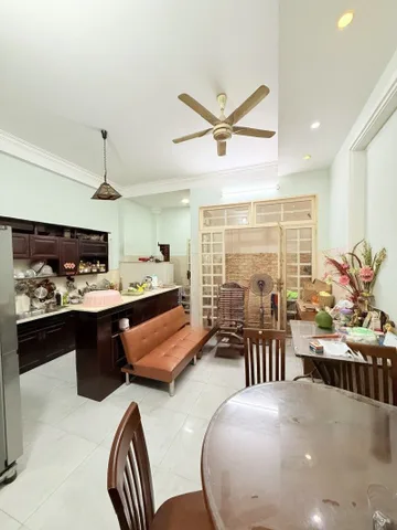 Bán nhà HXH Phan Đăng Lưu, P.5, Phú Nhuận, 5.3x23.1m, 5 tầng, chỉ 16.8 tỷ