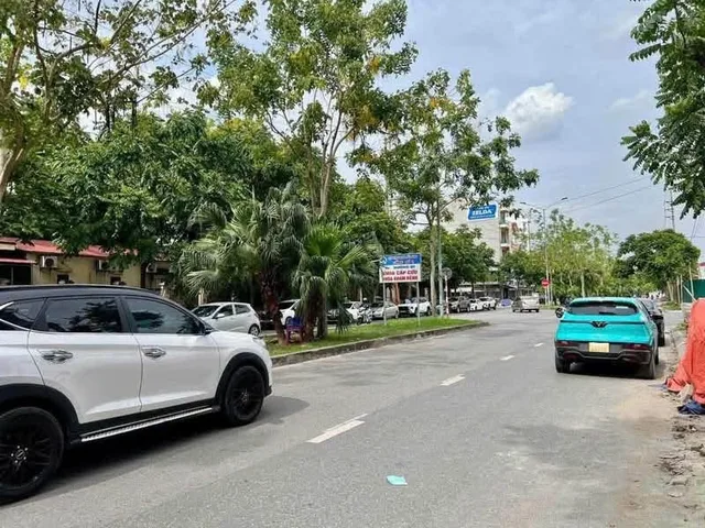 Bán lô đất mặt đường Nguyễn Văn Linh-TpHD cũ