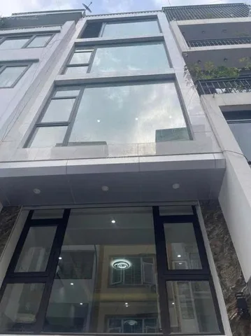 Cho thuê  Lk Khu Cây Quýt, Khu đô thị Văn Khê, phường Hà Đông, Hà Nội với thiết kế hiện đại và đầy đủ nội thất.