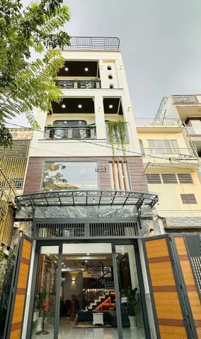 Nhà Đẹp HXH 8m Bình Thới  Q11 . DT : 4,3 x 18m . 4 Tầng . Giá : 13.8 tỷ