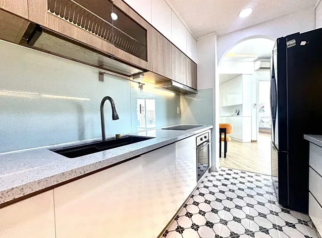 Giảm lần cuối cc 50m2 giá 2 tỷ gần Đường Cầu vượt Nguyễn Thái Sơn Full nội thất 2pn 2wc  ở liền