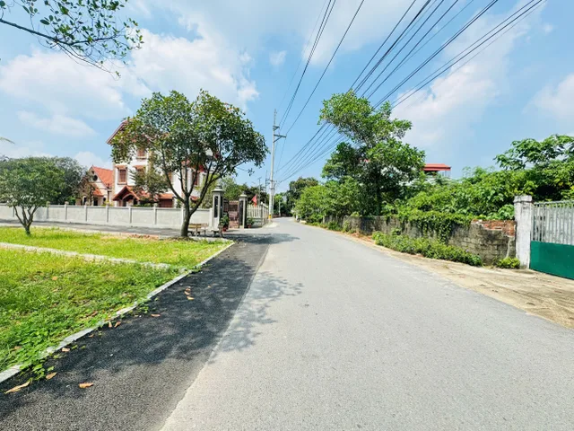 Bán Đất 100m2 có sẵn 100 m2 thổ cư giá 2 tỷ tại Xã Bình Yên Huyện Thạch Thất Hà Nội