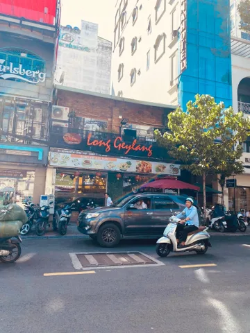 Bán Nhà Mặt tiền 81-83 Nguyễn Công Trứ Phường Nguyễn Thái Bình Quận 1 TP. Hồ Chí Minh