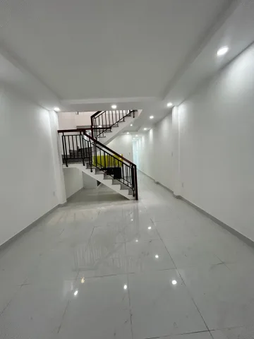 Bán Nhà Đường Chiến Lược Phường Bình Trị Đông Quận Bình Tân TP. Hồ Chí Minh 3 tầng giá 3,45 tỷ