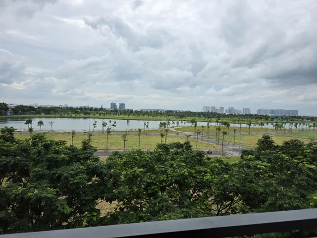 🚨🏡NHÀ 4 TẦNG 100M2 CHỈ 12.xTỶ CÓ THANG MÁY Wiew Hồ, KDT ĐÔNG TĂNG LONG  LÃ XUÂN OAI, NGUYỄN DUY TRINH, ⏰