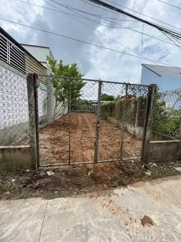 Bán Đất 120m2 có sẵn 120 m2 thổ cư giá 2.65 tỷ tại hẻm Đường Châu Thị Kim Phường 7 Thành phố Tân An Long An