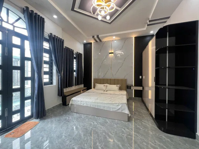 TRƯƠNG THỊ HOA 55M2 NGANG 5M 5 TẦNG BTCT HẺM XE HƠI THÔNG 5,99 TỶ