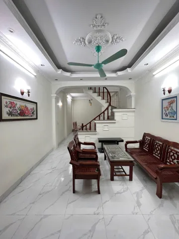 Cho thuê Nhà riêng 40m2 giá 12 triệu tại Đường Tân Mai Phường Tân Mai Quận Hoàng Mai Hà Nội