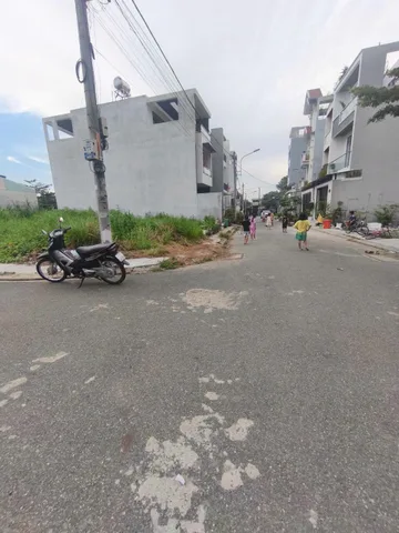 Bán Đất KDC xã Tân Kiên, Bình Chánh , chủ ngộp nên muốn bán nhanh cho khách. Giá đẹp cho khách thiện chí.